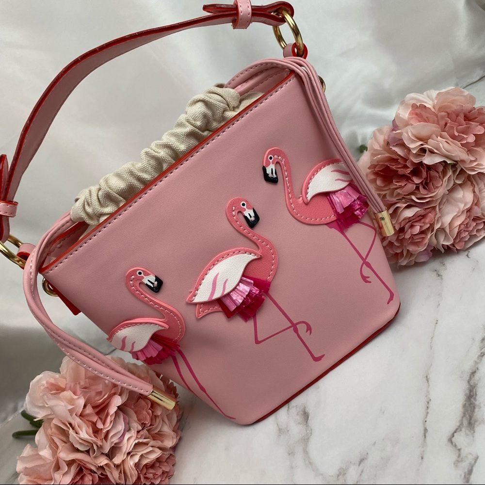 Beautiful Pink Flamingo Crossbody Bucket Purse - Picture 5 of 16